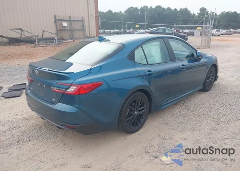 2025 Toyota Camry Se z USA, uszkodzony, nr VIN 4T1DAACK4SU096157